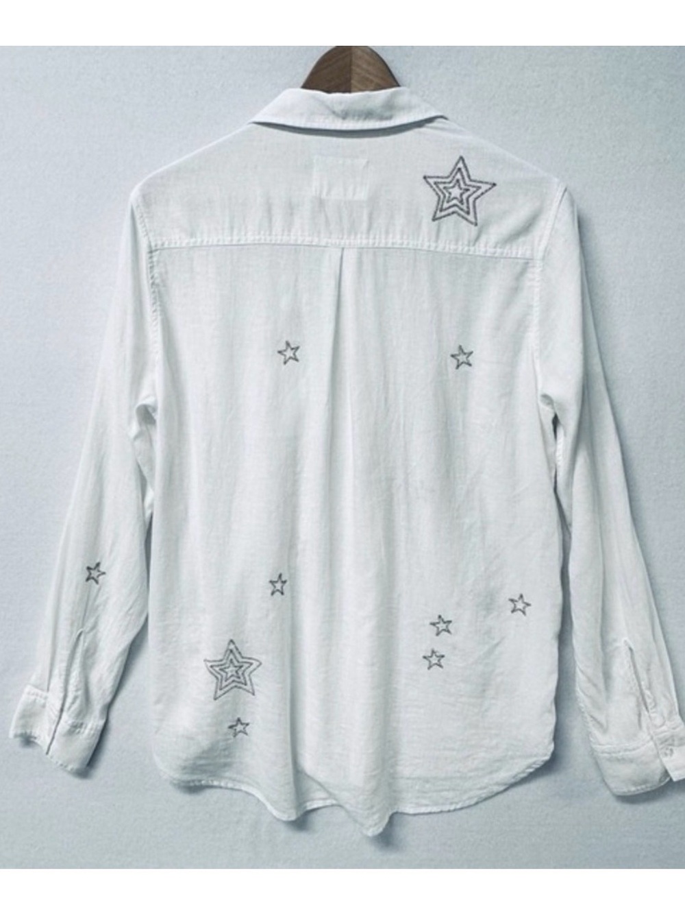 Rails Charli button down metallic gold star white linen blend top, small - Picture 5 of 13